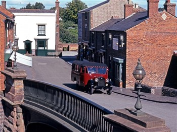 Black Country Museum & Dudley Canal and Caverns