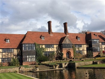 House set within Wisley Gardens